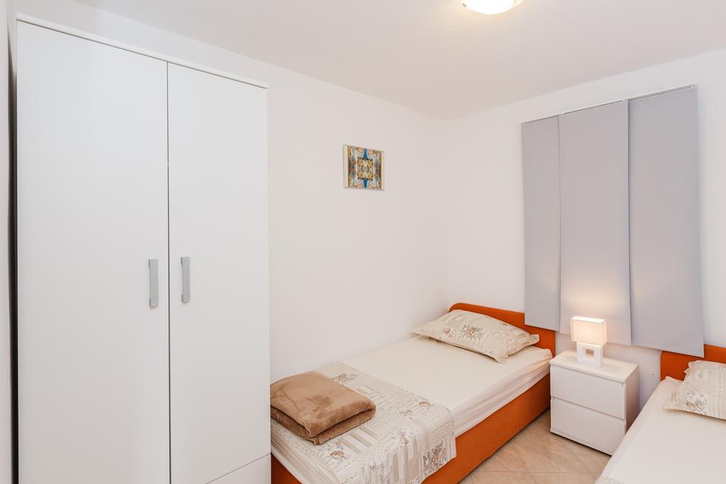 Apartments Viljac Trogir Rom bilde